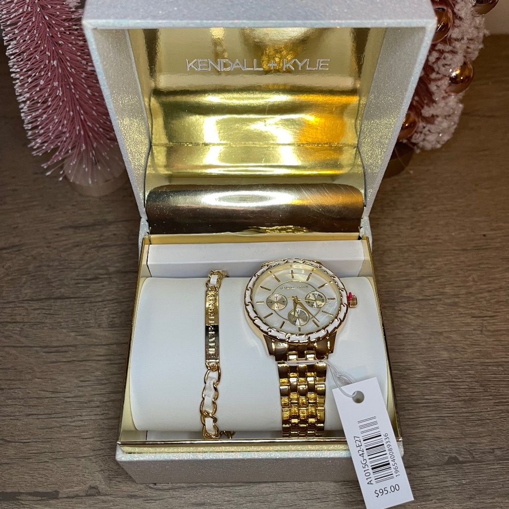 NWT KENDALL + KYLIE Gold Watch and Bracelet Set